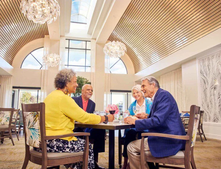 Friendships-That-Enrich-Retirement-at-Village-on-the-Green