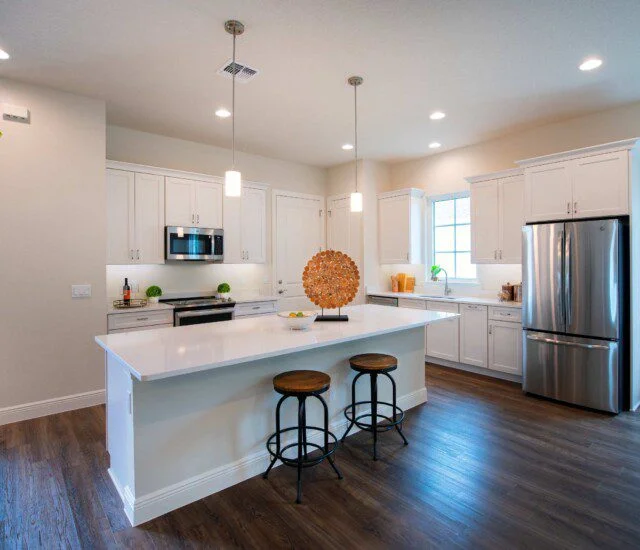 Inside-the-Senior-Living-Apartments-Village-on-the-Green